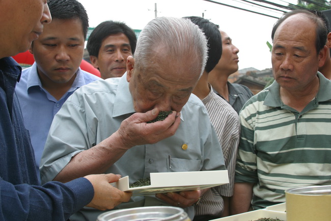 1534403476119816.jpg 圖片關(guān)鍵詞